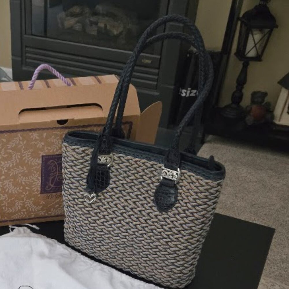 Brighton Eva Straw Shoulder Navy / Tan Bag in original box - Picture 2 of 11